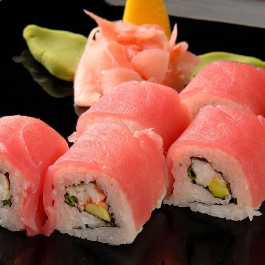 Sushi tálak és dobozok